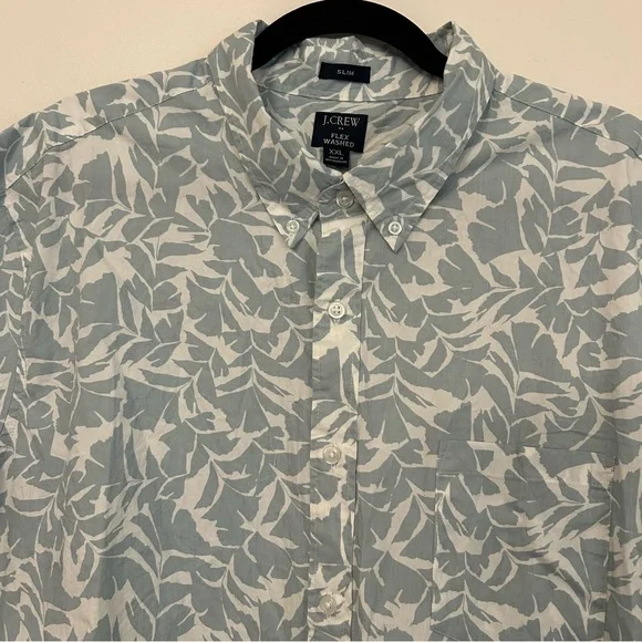 J. Crew Men's Flex Washed Slim Fit Light Blue Button Down Short Sleeve Shirt XXL - Picture 3 of 9